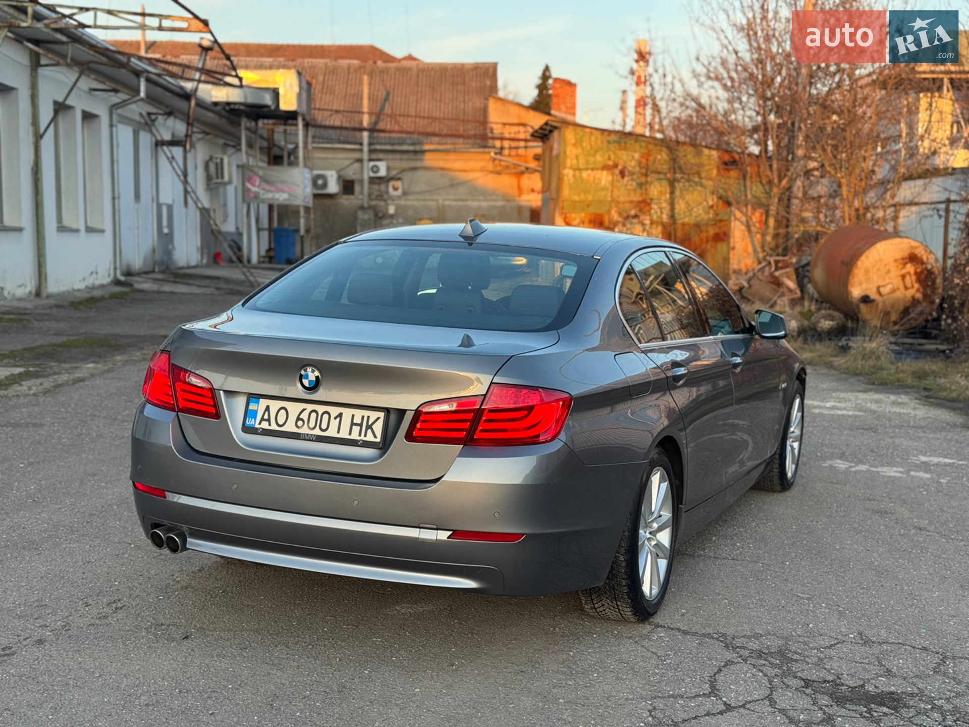 2010 BMW 5er - мініатюра 9
