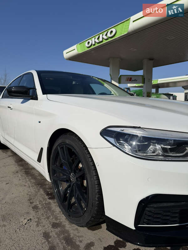 Седан BMW 5 Series 2017 в Ровно фото 6 Седан BMW 5 Series 2017 в Ровно
