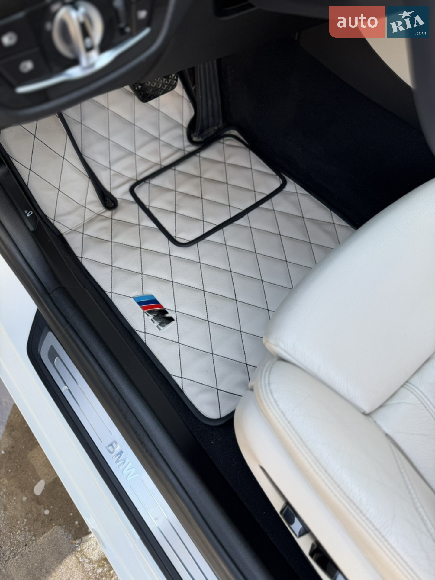 2017 BMW 5er - мініатюра 18