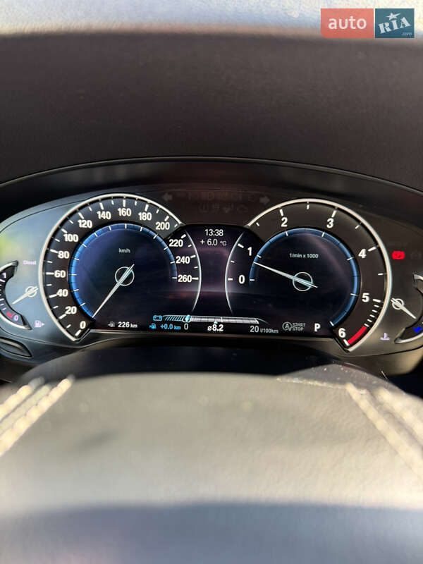 Седан BMW 5 Series 2017 в Ровно фото 22 Седан BMW 5 Series 2017 в Ровно
