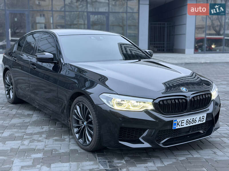 Седан BMW 5 Series 2017 в Днепре