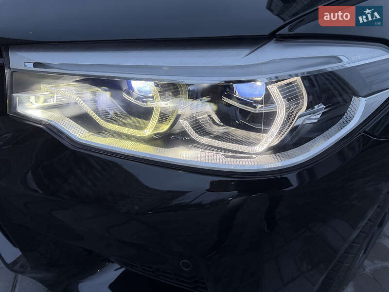 Седан BMW 5 Series 2017 в Днепре