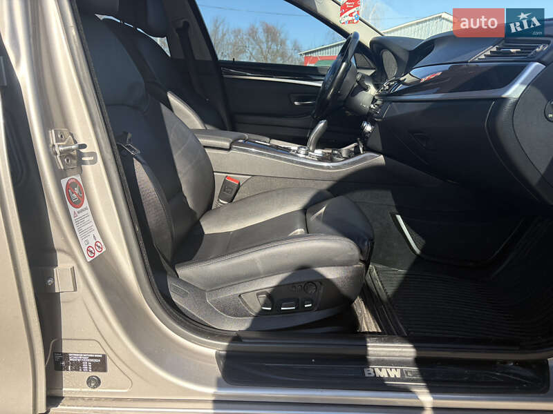 Седан BMW 5 Series 2011 в Буче