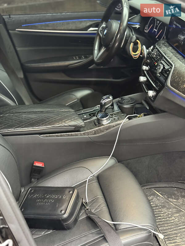 Седан BMW 5 Series 2019 в Киеве