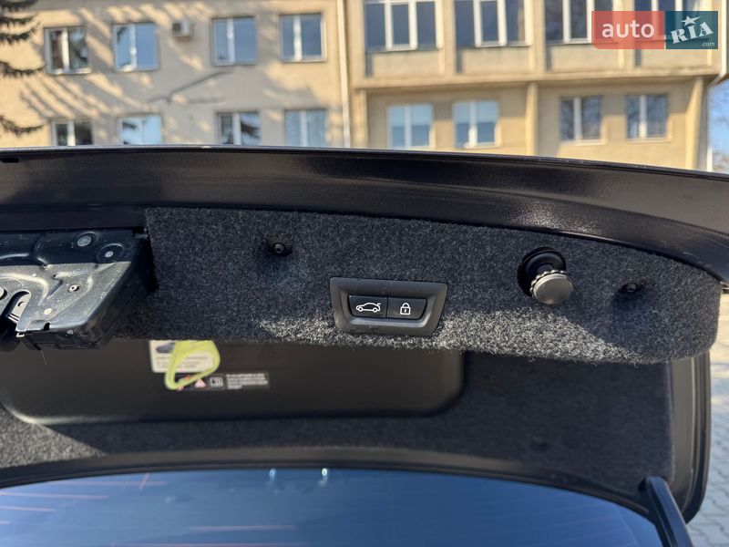 Седан BMW 5 Series 2014 в Луцке