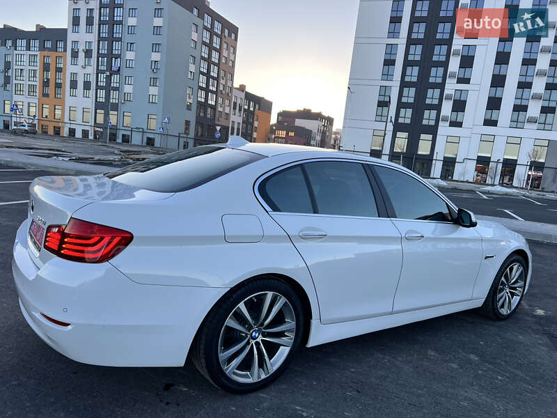 Седан BMW 5 Series 2015 в Ровно фото 31 Седан BMW 5 Series 2015 в Ровно