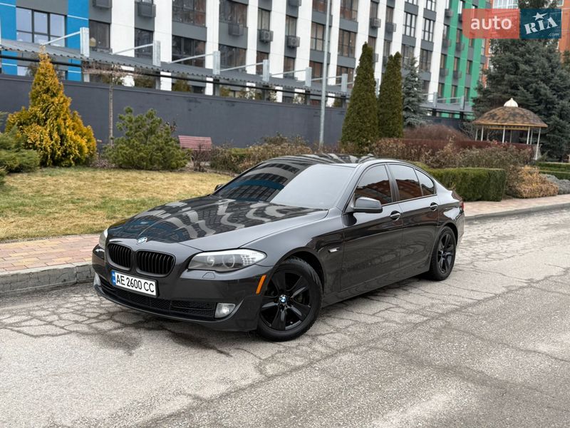 Седан BMW 5 Series 2012 в Днепре