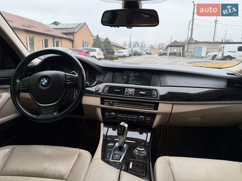 Седан BMW 5 Series 2012 в Днепре