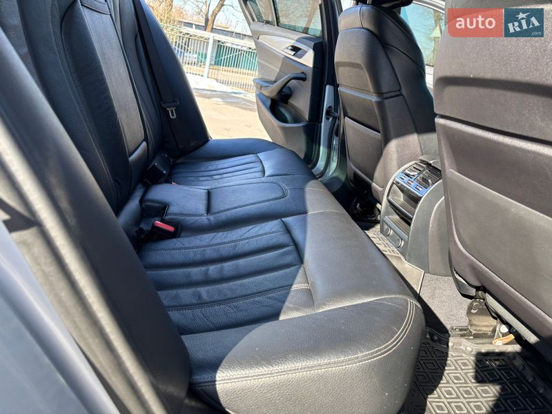 Седан BMW 5 Series 2017 в Хмельницком