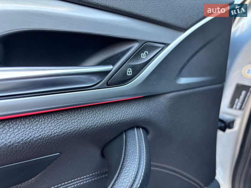 Седан BMW 5 Series 2017 в Хмельницком