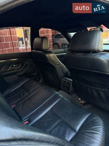 Седан BMW 5 Series 1997 в Тернополе