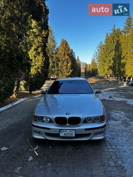 Седан BMW 5 Series 1999 в Львове