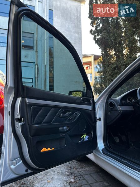 Седан BMW 5 Series 1999 в Львове