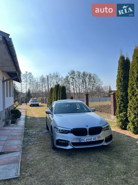 Седан BMW 5 Series 2017 в Львове