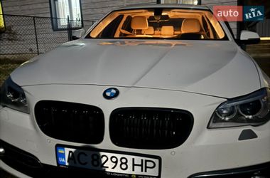Седан BMW 5 Series 2015 в Ужгороде