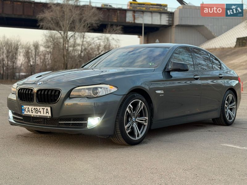 Седан BMW 5 Series 2011 в Киеве