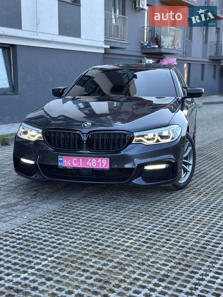 Седан BMW 5 Series 2018 в Львове