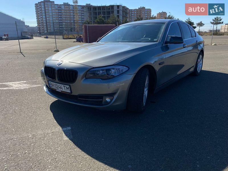 Седан BMW 5 Series 2012 в Одессе