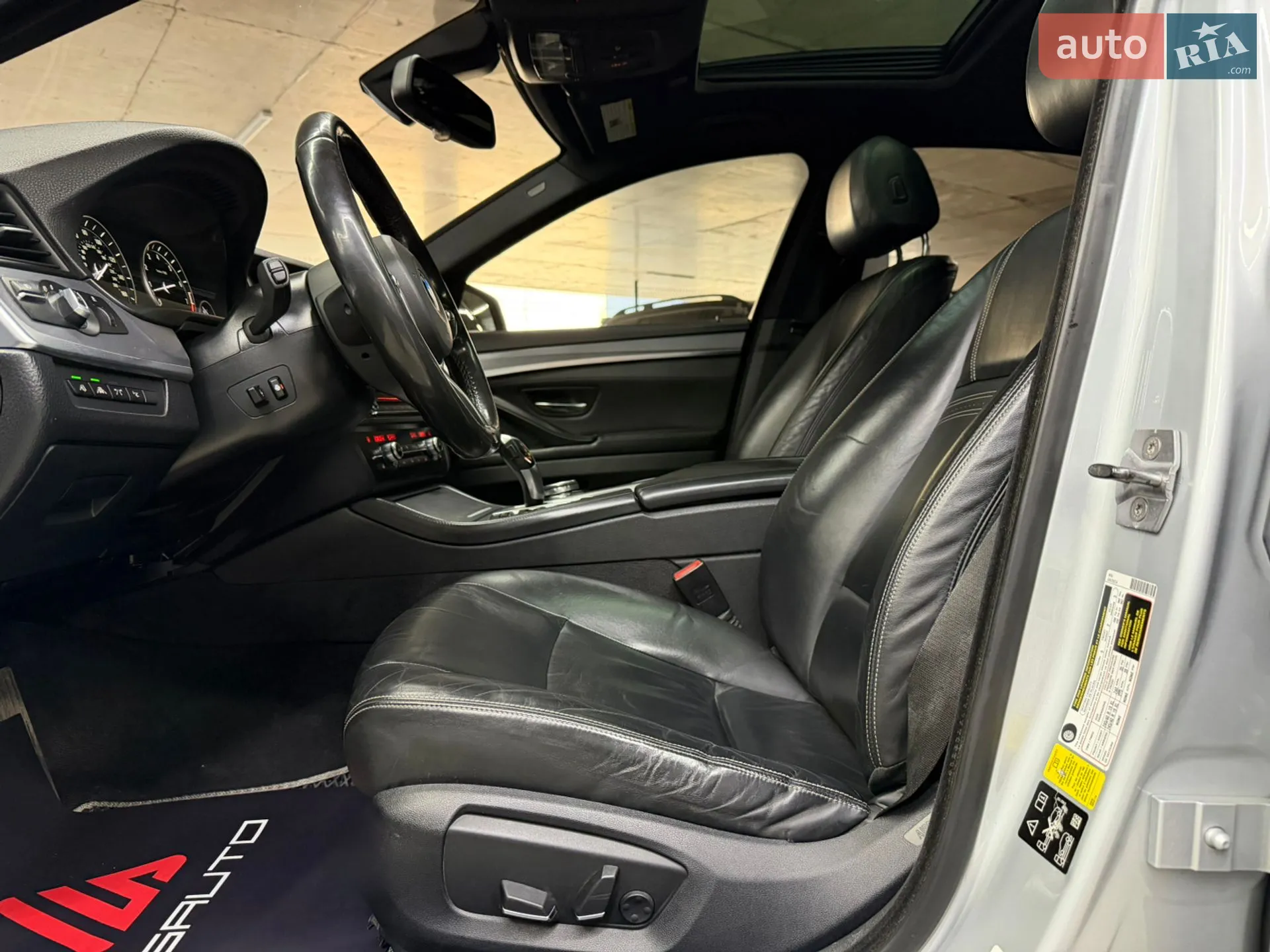 2015 BMW 5er - мініатюра 27