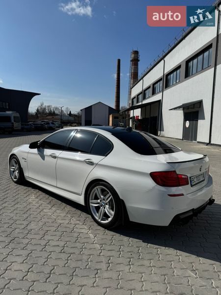 Седан BMW 5 Series 2012 в Трускавце