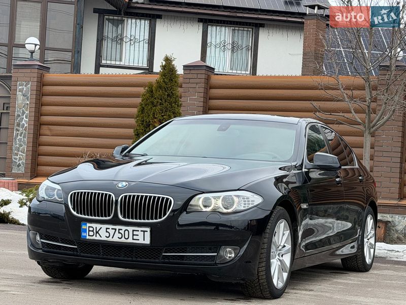 Седан BMW 5 Series 2012 в Киеве