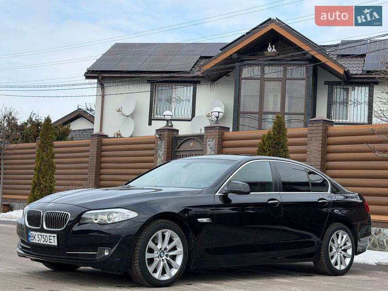 Седан BMW 5 Series 2012 в Киеве