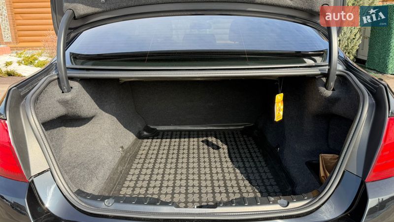 Седан BMW 5 Series 2012 в Киеве