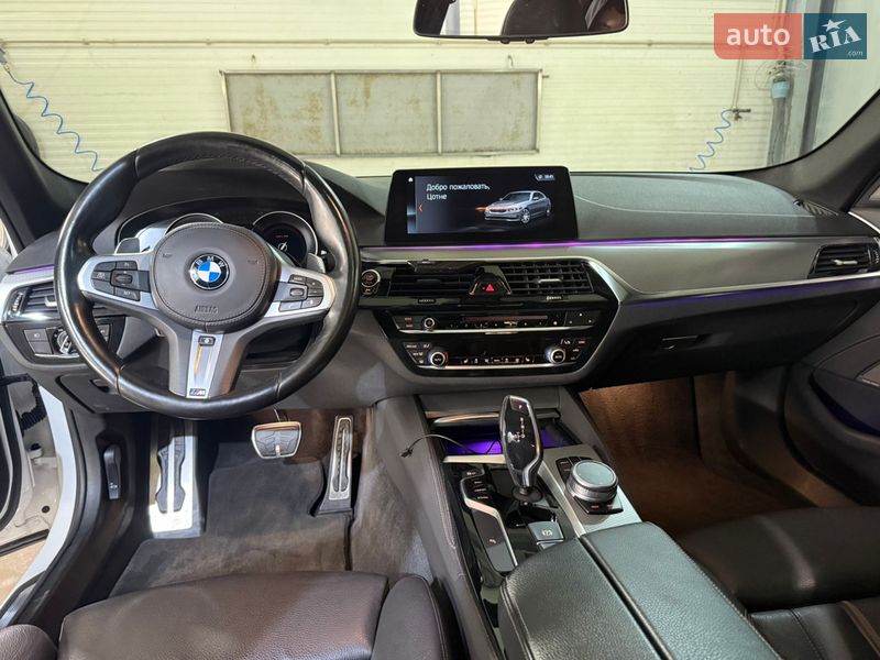 Седан BMW 5 Series 2018 в Черновцах