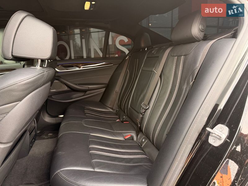 Седан BMW 5 Series 2018 в Киеве