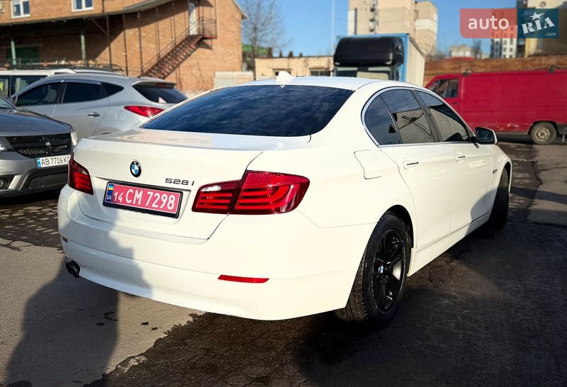 Седан BMW 5 Series 2013 в Виннице