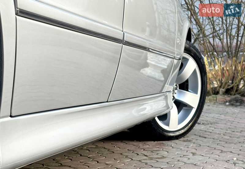 Седан BMW 5 Series 2002 в Черновцах