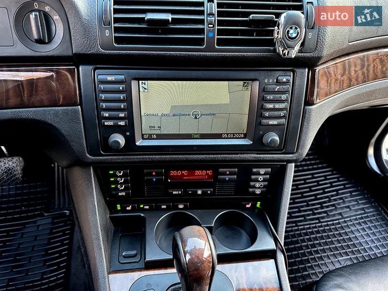 Седан BMW 5 Series 2002 в Черновцах