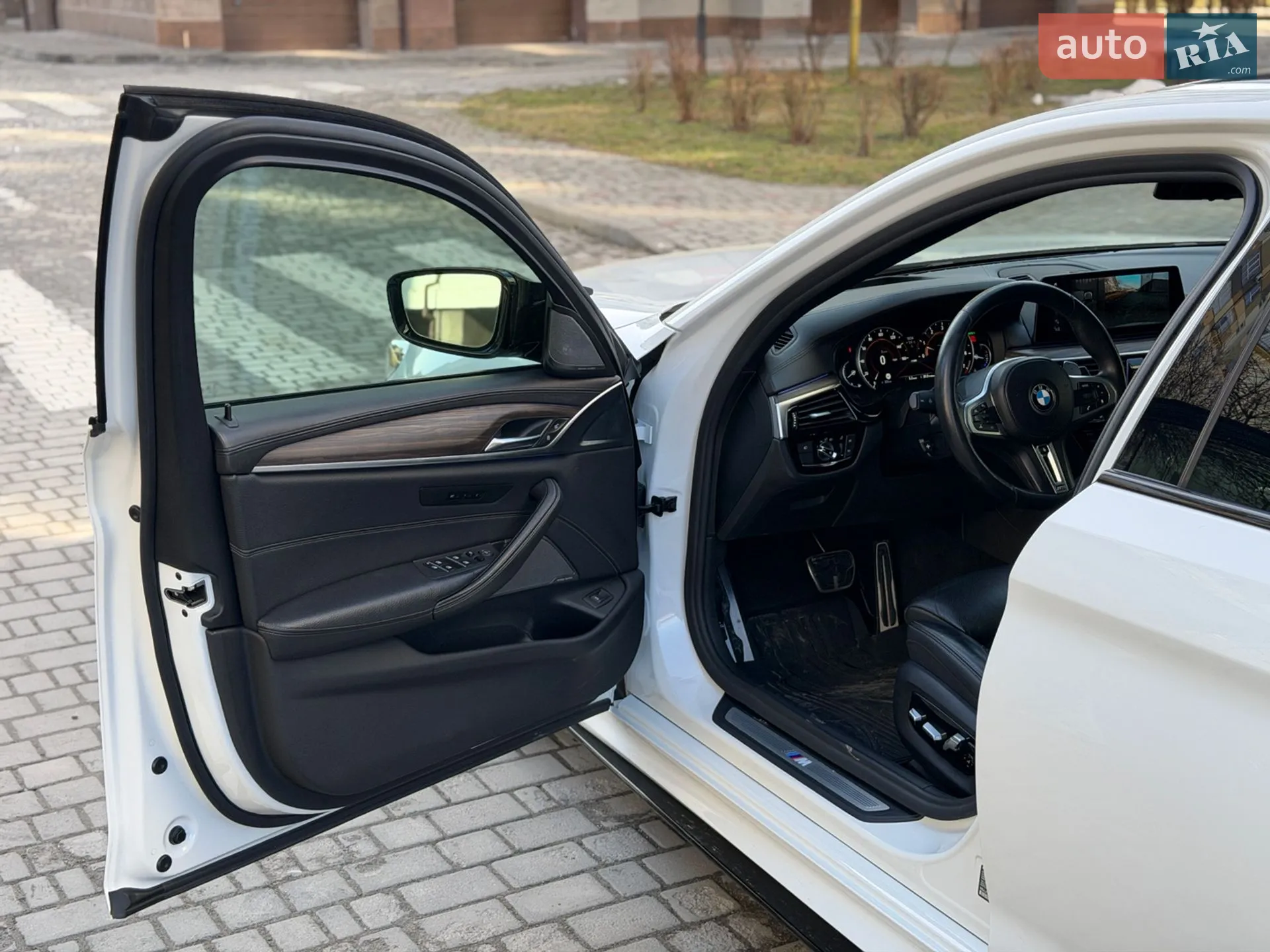 2018 BMW 5er - мініатюра 16