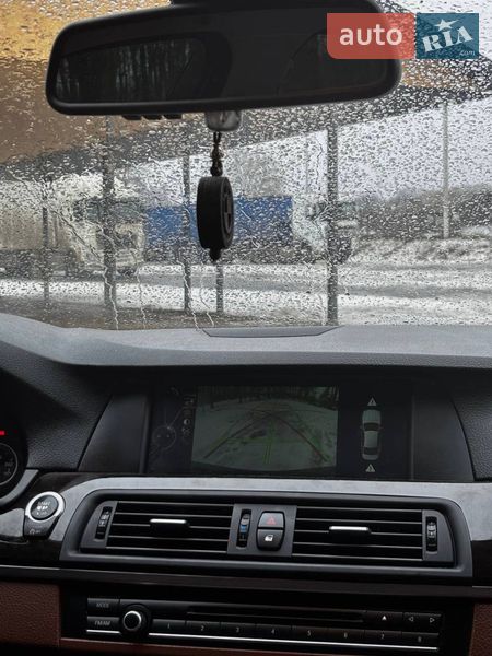 Седан BMW 5 Series 2012 в Вапнярке