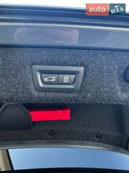 Седан BMW 5 Series 2019 в Черновцах