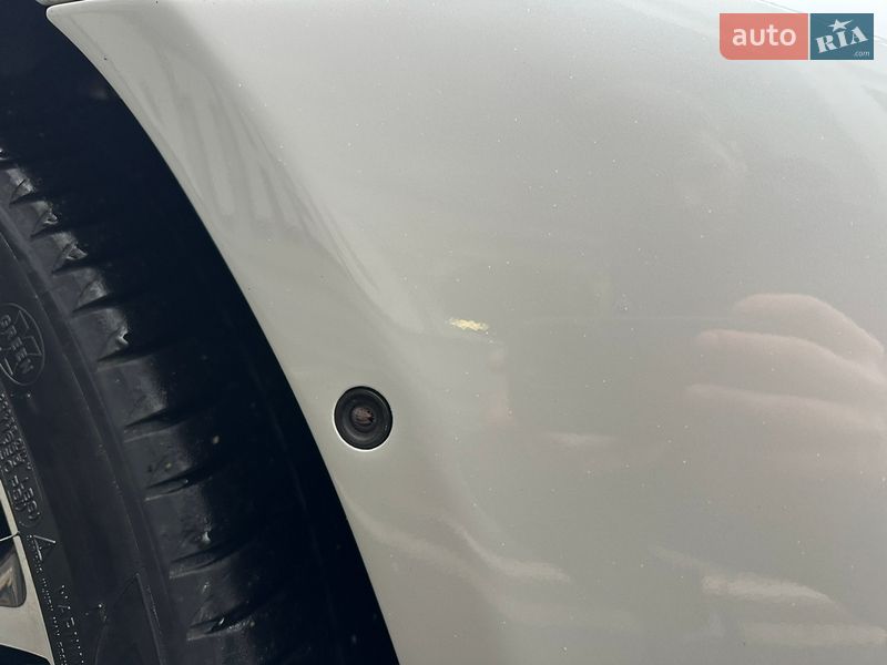 Седан BMW 5 Series 2016 в Киеве