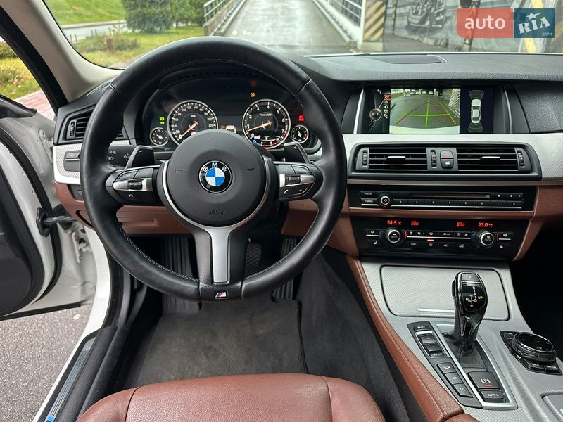 Седан BMW 5 Series 2016 в Киеве