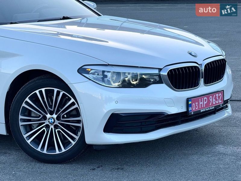 Седан BMW 5 Series 2018 в Киеве