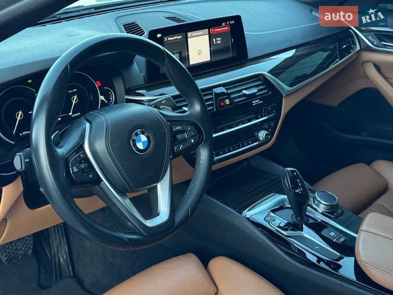 Седан BMW 5 Series 2018 в Киеве