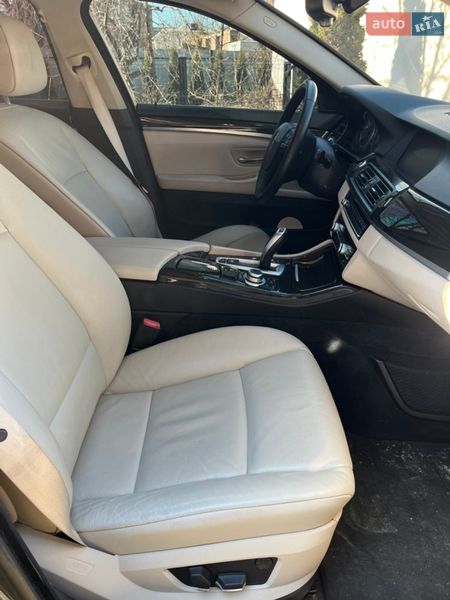 Седан BMW 5 Series 2013 в Луцке
