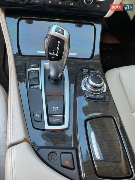 Седан BMW 5 Series 2013 в Луцке