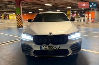 Седан BMW 5 Series 2018 в Нововолынске