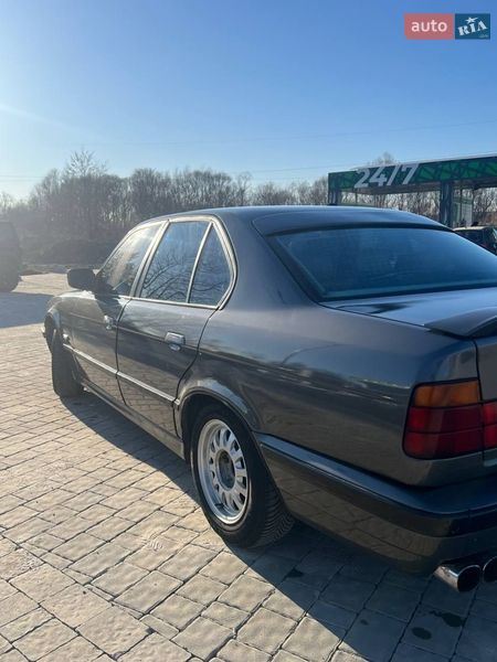 Седан BMW 5 Series 1988 в Івано-Франківську