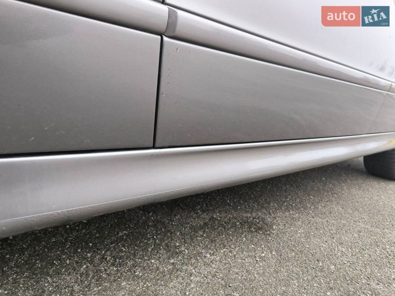 Седан BMW 5 Series 2002 в Иванкове