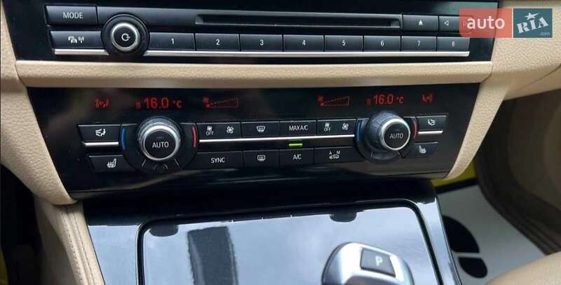 Седан BMW 5 Series 2015 в Львове