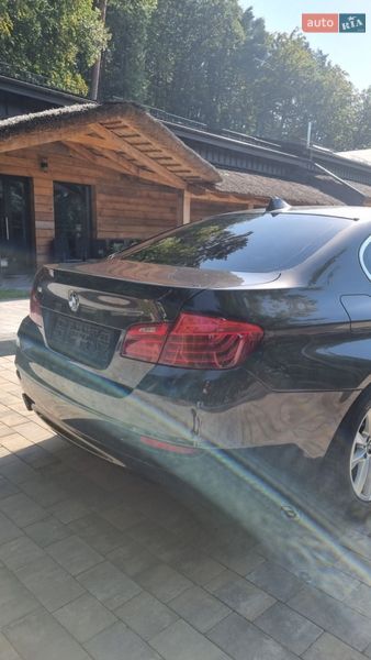 Седан BMW 5 Series 2015 в Львове