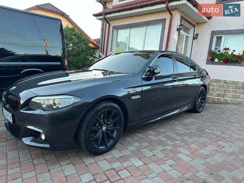 Седан BMW 5 Series 2015 в Тернополе