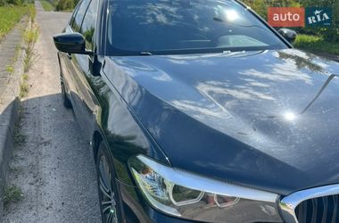 Седан BMW 5 Series 2019 в Львове