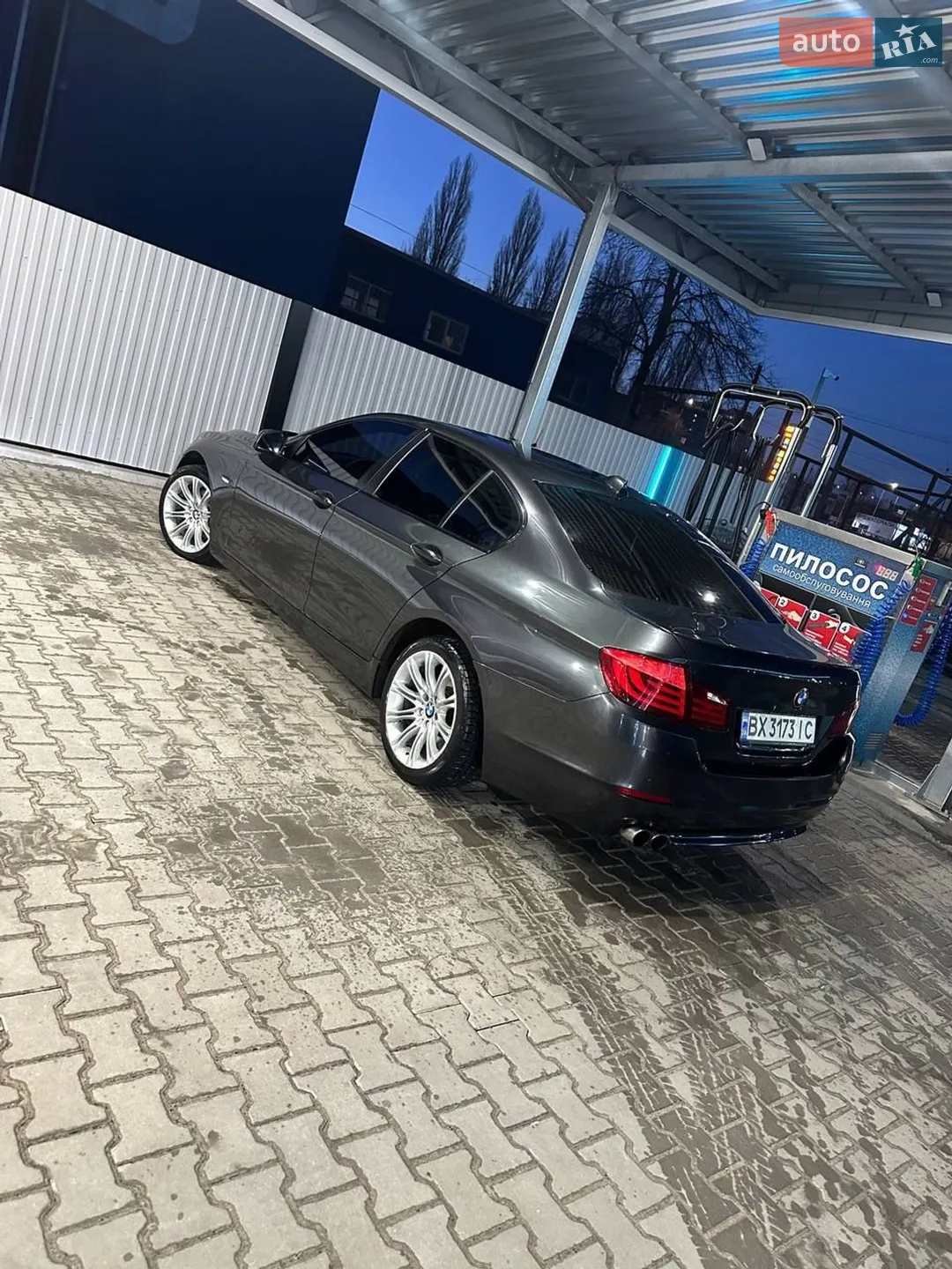 2010 BMW 5er - фото 1