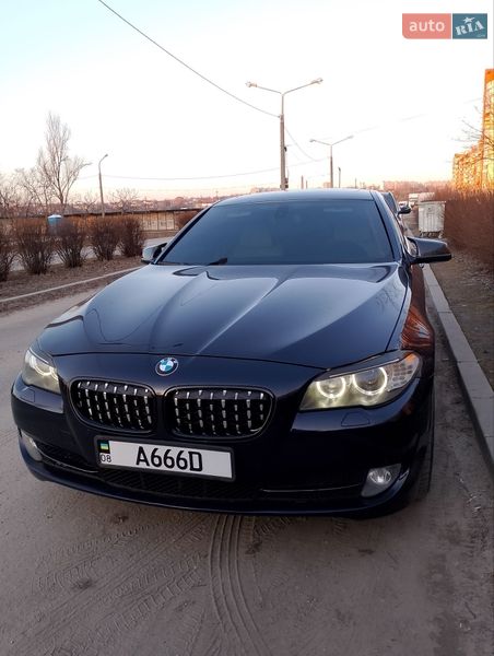 BMW 5 Series 2012 BMW 5 Series 2012